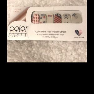 Color Streets RETIRED Hit the Slopes